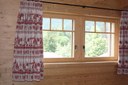 Fenêtre en bois sapin étuvé brossé